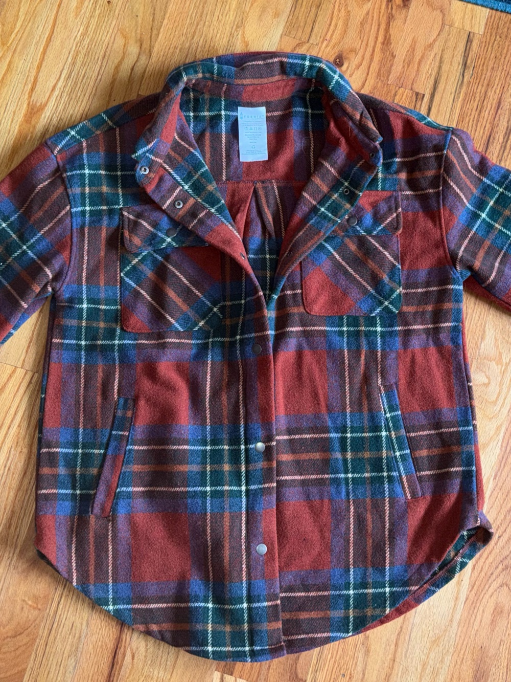 Fornia Plaid Button-Up Shirt/jacket shacket. Womens medium